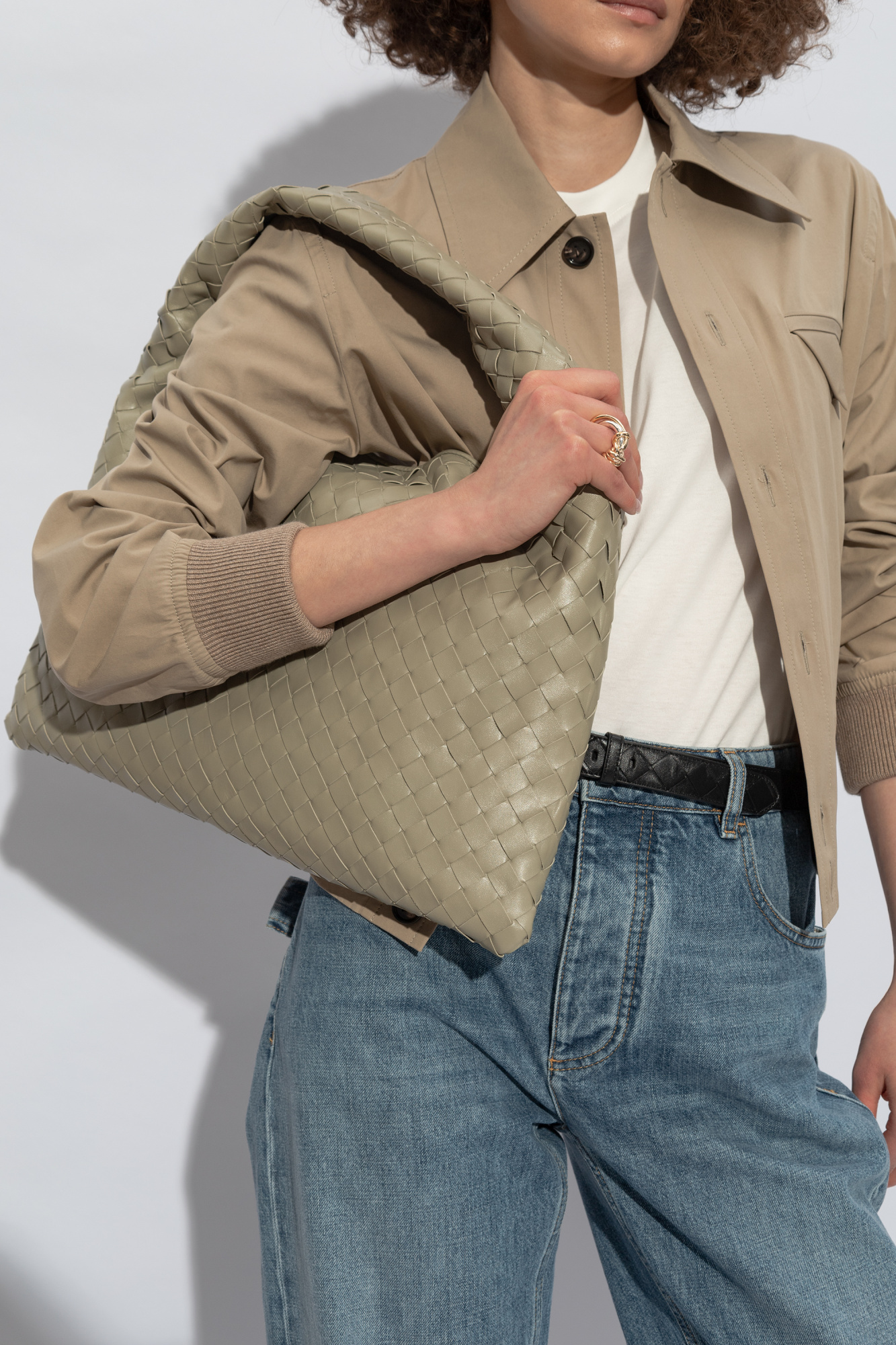 VIP【送料関税込】BOTTEGA VENETA HOP MEDIUM SHOULDER BAG Bottega Veneta Medium Hop – Elegant Boutique